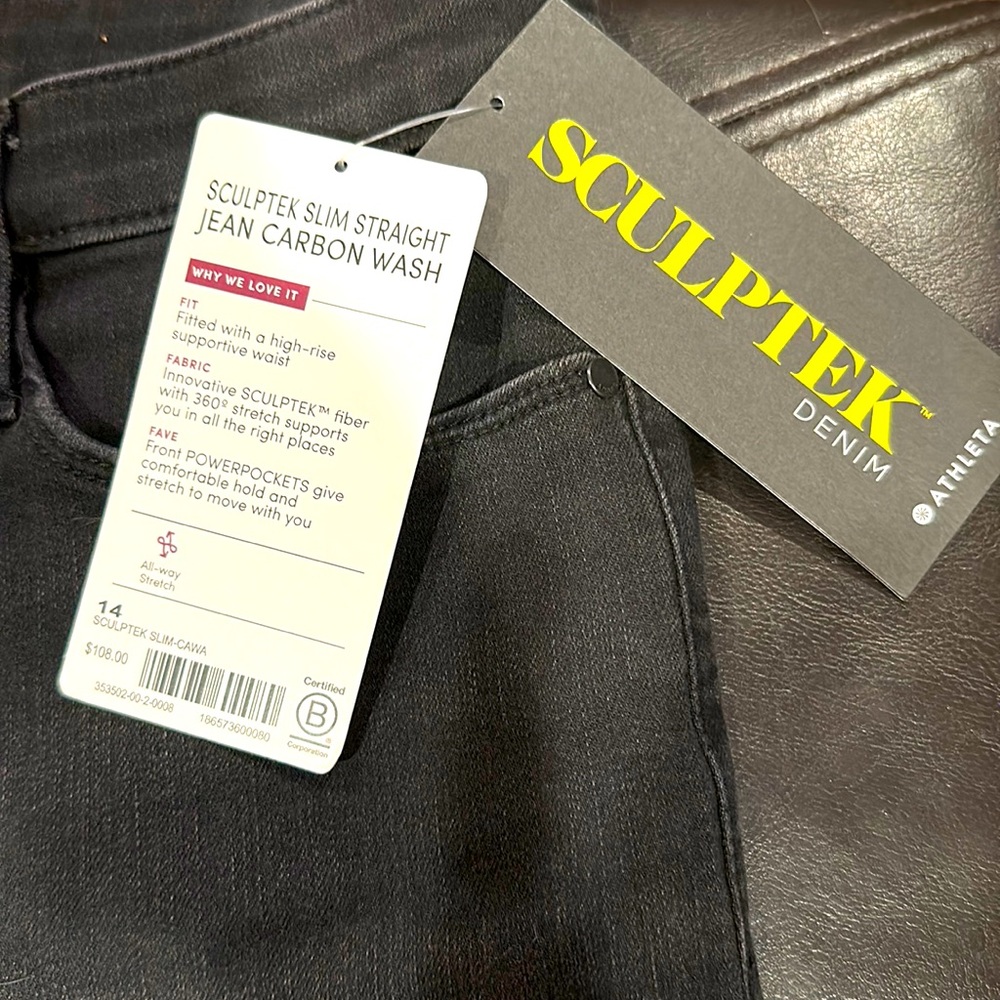Athleta sculptek slim straight Jean carbon wash size 14